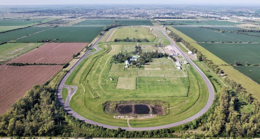 Pullaro presentó la modernización del Autódromo Ciudad de Rafaela y anunció el regreso del TC a la región”