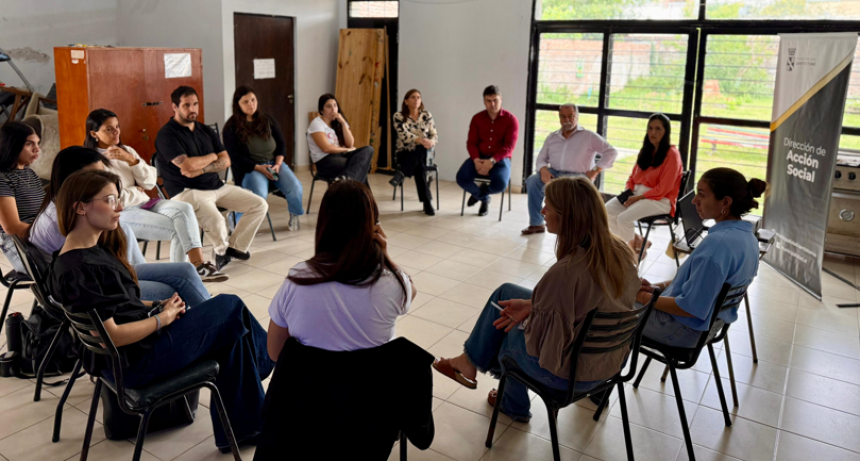 La Municipalidad de Santo Tomé y la Defensoría del Pueblo realizaron una jornada sobre estrategias de acompañamiento ante situaciones de violencia