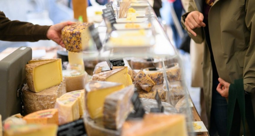 Santa Fe exporta calidad: cuatro representantes competirán en el World Cheese Awards 2025