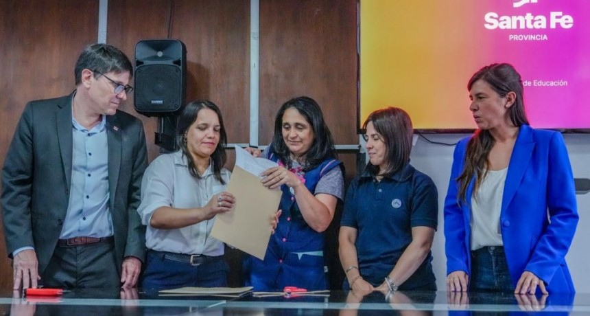 Educación: diez ofertas para construir 30 aulas en 18 escuelas de la ciudad de Santa Fe