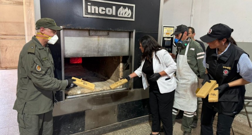 Provincia y Nación incineraron más 500 kilos de marihuana en la ciudad de Santa Fe: “Fue el mayor secuestro en lo que va del año”