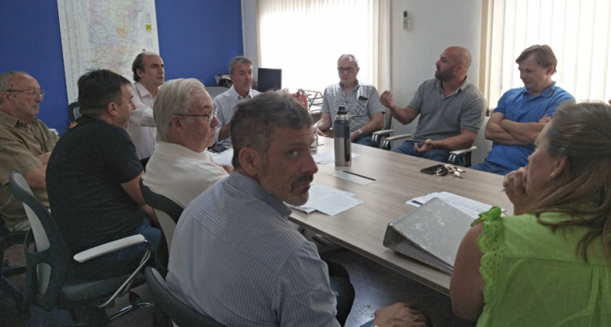 Autoridades de APSV se reunieron con clubes de veh&iacute;culos antiguos de colecci&oacute;n
