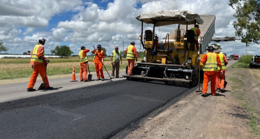 Con 50 mil toneladas de asfalto, el Gobierno activa la reparaci&oacute;n de rutas provinciales