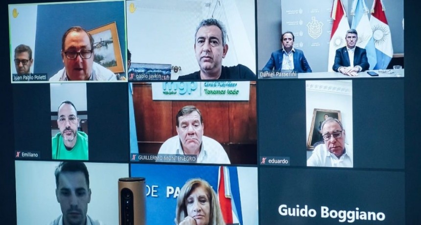 Transporte en Santa Fe: Poletti encabez&oacute; una reuni&oacute;n con otros intendentes para debatir los subsidios