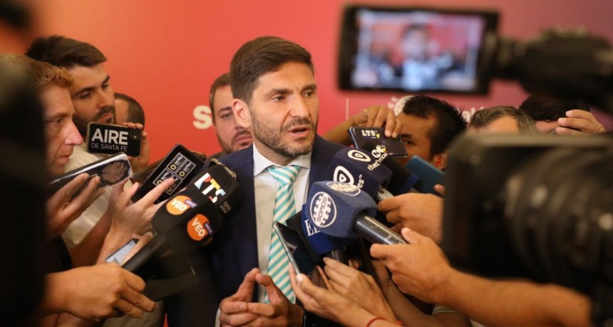 Pullaro anunci&oacute; la convocatoria a paritaria de la administraci&oacute;n central para el lunes