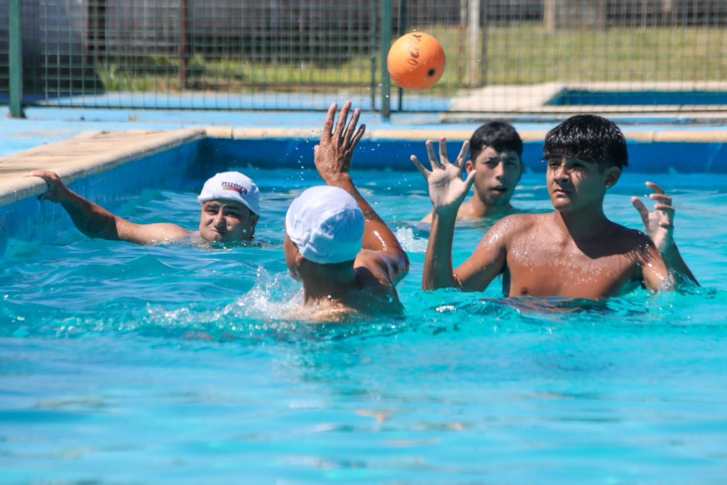 Nueva Oportunidad no se toma vacaciones: miles de jóvenes disfrutan de las actividades de verano