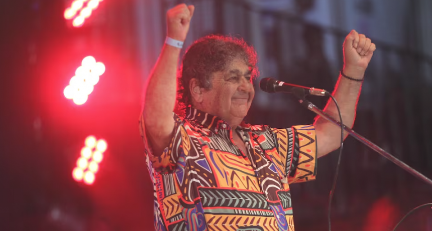 El cantante de Los Palmeras Cacho Deicas recibió el alta médica