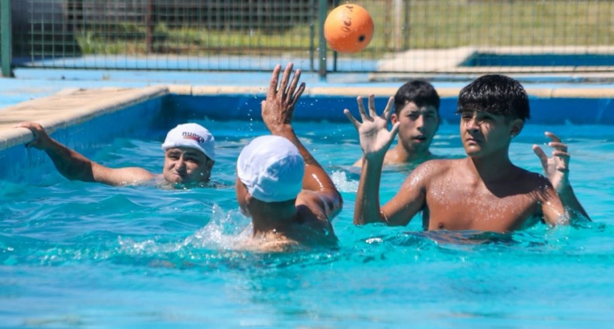 Nueva Oportunidad no se toma vacaciones: miles de j&oacute;venes disfrutan de las actividades de verano