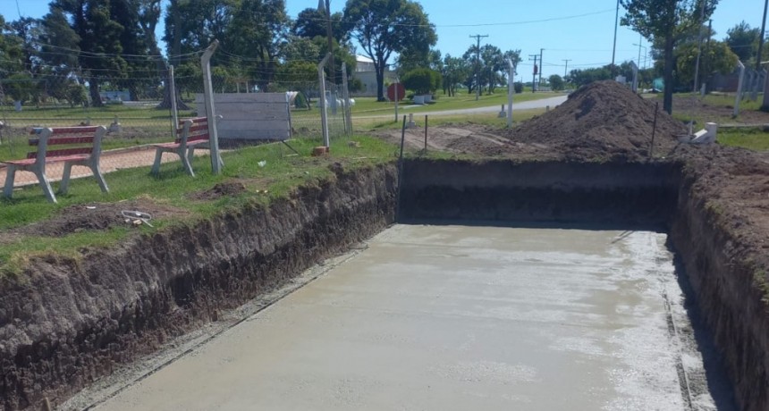 Pirola anunci&oacute; el comienzo de la obra de un nuevo natatorio que suma al  deporte y la recreaci&oacute;n de San Mariano