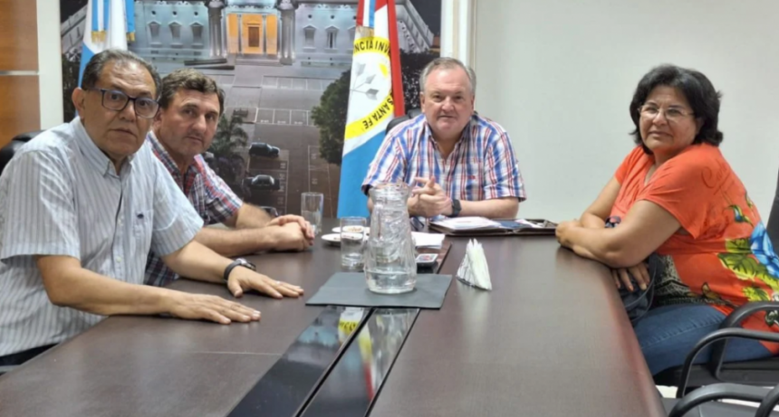 El senador Michlig se reuni&oacute; con presidentes comunales por gestiones ante el gobierno provincial