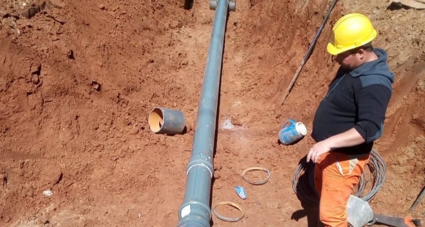 El gobierno provincial ampliar&aacute; la red de agua potable en Florencia