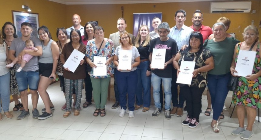 La ministra Tejeda recorri&oacute; el departamento Castellanos y firm&oacute; convenios para el desarrollo local