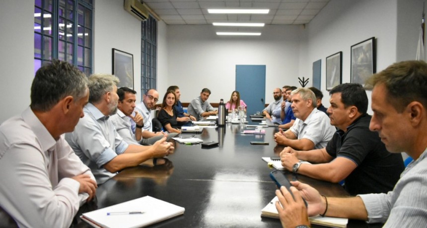 Coordinaci&oacute;n in&eacute;dita entre Aguas Santafesinas, la Empresa Provincial de la Energ&iacute;a y Litoral Gas