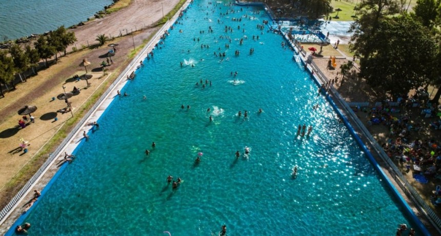 Verano en Santa Fe: los parques acu&aacute;ticos se suman a la oferta para disfrutar la provincia