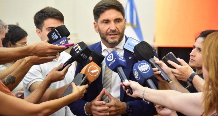 Pullaro: &ldquo;En Santa Fe estamos en contra de los que venden en negro y hacen la bicicleta financiera; ac&aacute; no hay suba de impuestos&rdquo;