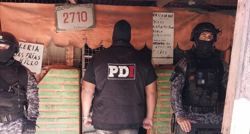 La Polic&iacute;a de Investigaciones detuvo a seis personas y secuestr&oacute; coca&iacute;na y marihuana en Rosario