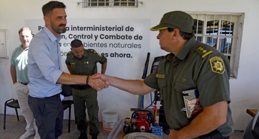 Provincia puso en funcionamiento un nuevo Faro de Conservaci&oacute;n para monitorear incendios en los humedales