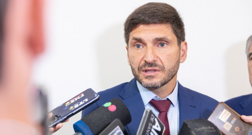 Pullaro sobre el transporte: &ldquo;Otra vez nos dejan solos&rdquo;