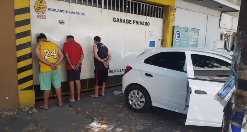 Rosario: tres personas detenidas con un inhibidor de se&ntilde;al y una nota amenazante