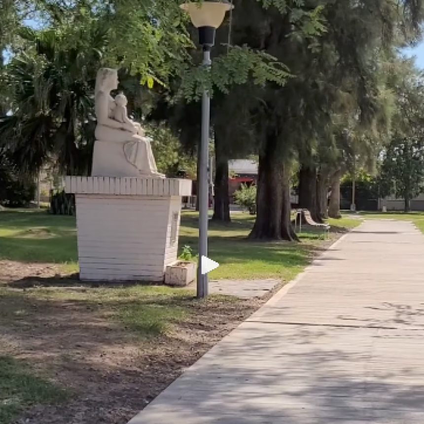 Sauce Viejo: contin&uacute;a la puesta en valor de la Plaza Bernardino Rivadavia
