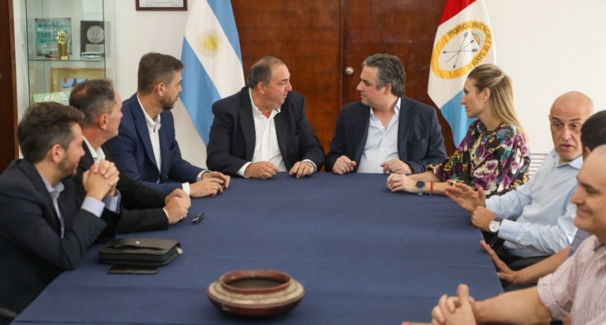 Santa Fe: Provincia y Municipio firmaron convenios para trabajar juntos en seguridad