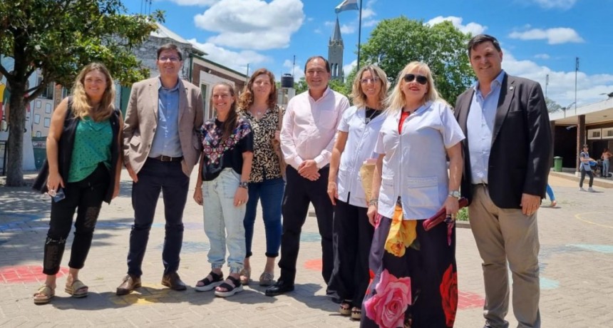 Rold&aacute;n encara una ambiciosa planificaci&oacute;n en materia educativa, junto al Gobierno provincial