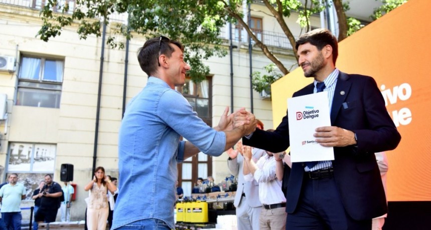 Pullaro: &ldquo;Santa Fe es la provincia mejor preparada del pa&iacute;s para hacer frente a la problem&aacute;tica del dengue&rdquo;