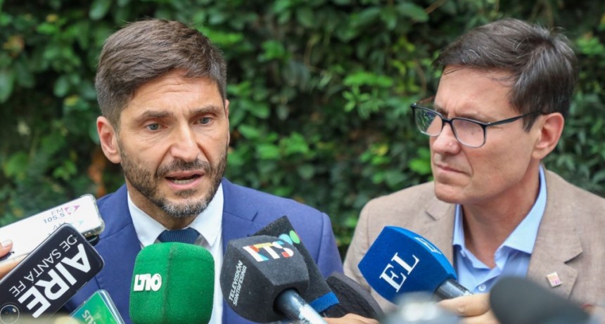 Pullaro: &ldquo;Hoy hubo un cambio de paradigma; por primera vez en 14 a&ntilde;os todas las escuelas estuvieron abiertas en un inicio de clases&rdquo;