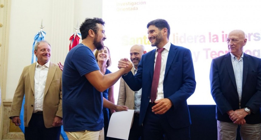 Pullaro: “Santa Fe muestra un modelo distinto en ciencia e innovación”