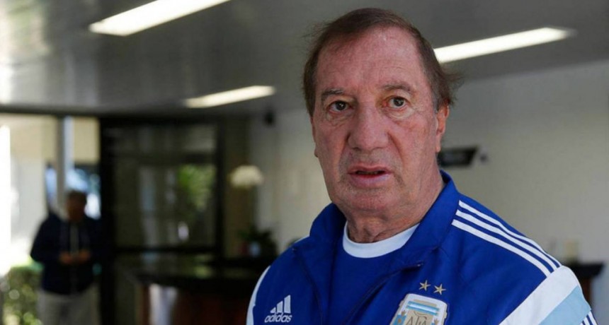 Bilardo cumple 85 a&ntilde;os y es tendencia en las redes: "&iexcl;Feliz cumplea&ntilde;os, Doctor!"