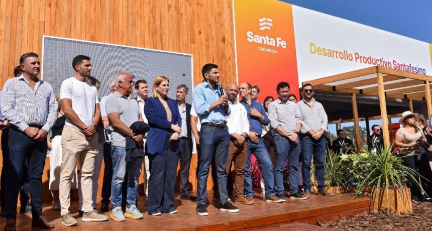 Santa Fe present&oacute; en Expoagro las l&iacute;neas de financiamiento para activar la producci&oacute;n