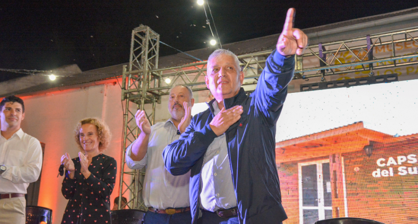 Sauce Viejo: se lanz&oacute; la campa&ntilde;a por la reelecci&oacute;n del intendente Mario Papaleo y sus precandidatos a concejales para Undos por Cambiar Santa Fe