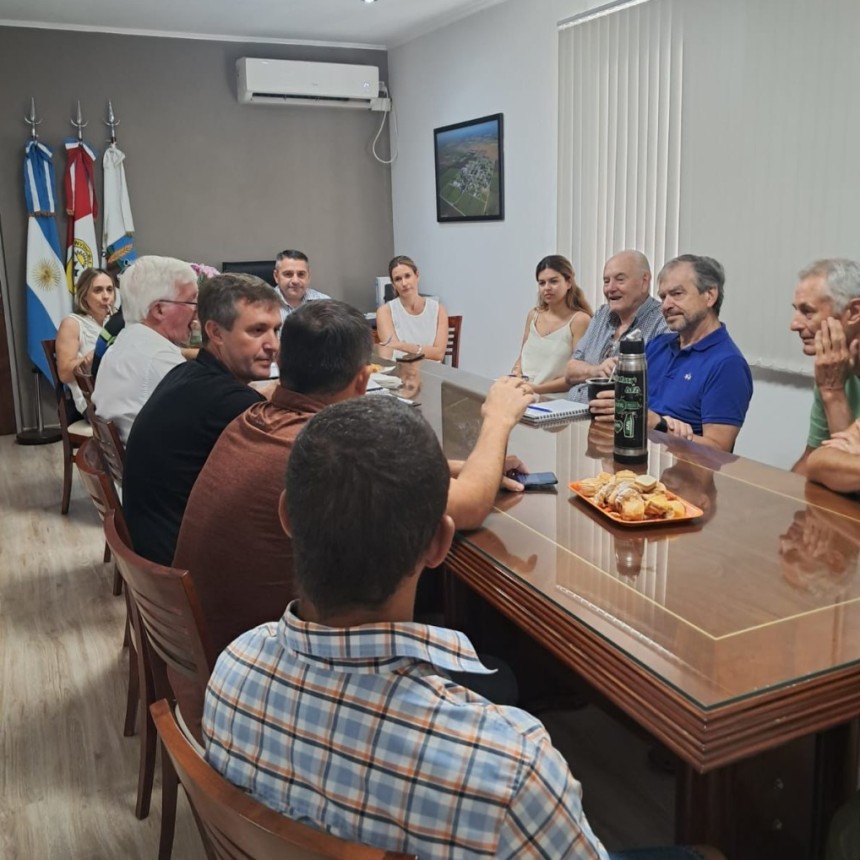 San Agust&iacute;n: reuni&oacute;n con tamberos y autoridades provinciales