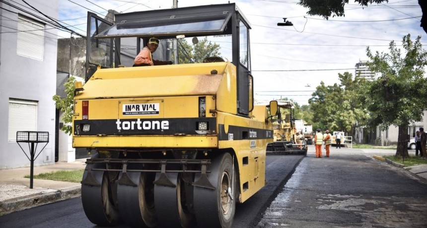 Santa Fe: Con dos frentes de obra, el Plan de Bacheo avanza en Candioti Sur