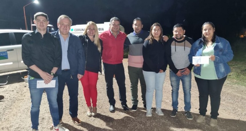 Michlig, Gonz&aacute;lez y Juan Cruz Dupouy dejaron inaugurada la nueva iluminaci&oacute;n del acceso norte de La Rubia