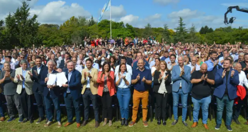 Se lanz&oacute; el Frente Unidos Para Cambiar Santa Fe en Cayast&aacute;