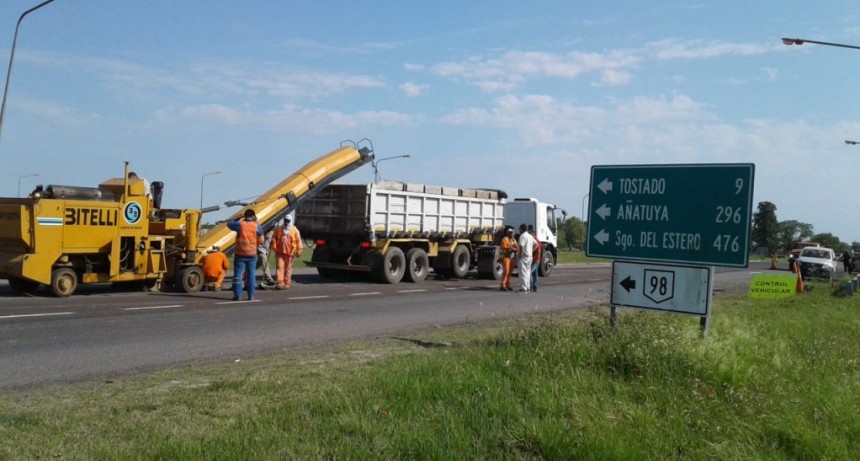 Vialidad Nacional firm&oacute; el contrato de obras para Ruta 11, entre Gobernador Crespo y Avellaneda