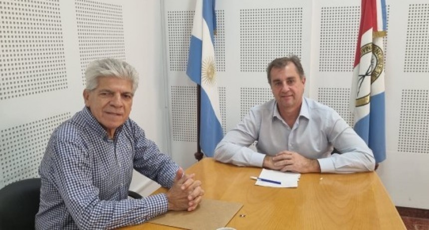 El senador Baucero mantuvo una reuni&oacute;n de trabajo con el ministro de Desarrollo Social de Santa Fe
