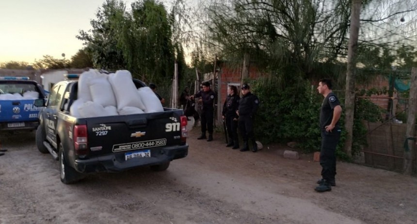 Cosecha Segura: la Polic&iacute;a detuvo a tres personas y secuestr&oacute; 1.500 kilos de cereal
