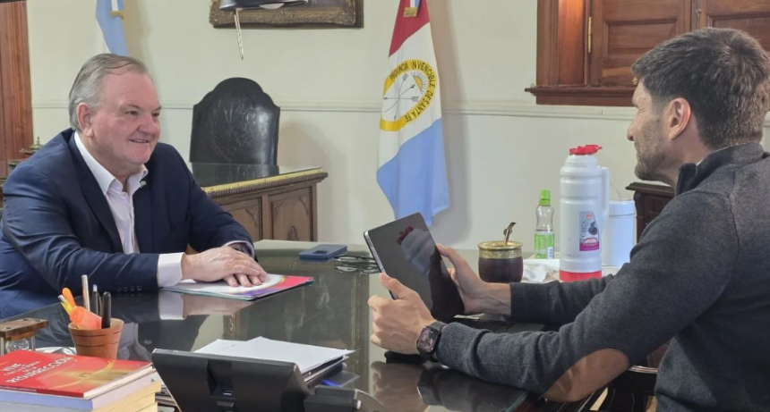 El Senador Felipe Michlig mantuvo una extensa reuni&oacute;n con el Gobernador Maximiliano Pullaro