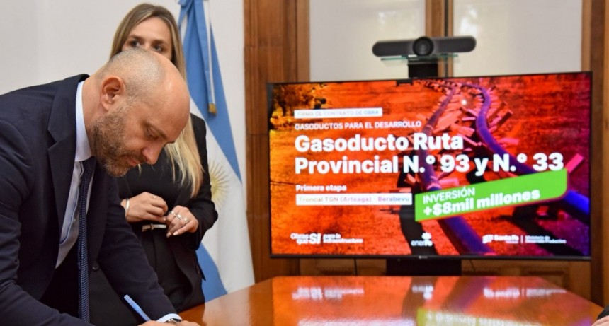 Provincia firm&oacute; el contrato para el inicio de la obra del Gasoducto de la Ruta Provincial N&ordm; 93