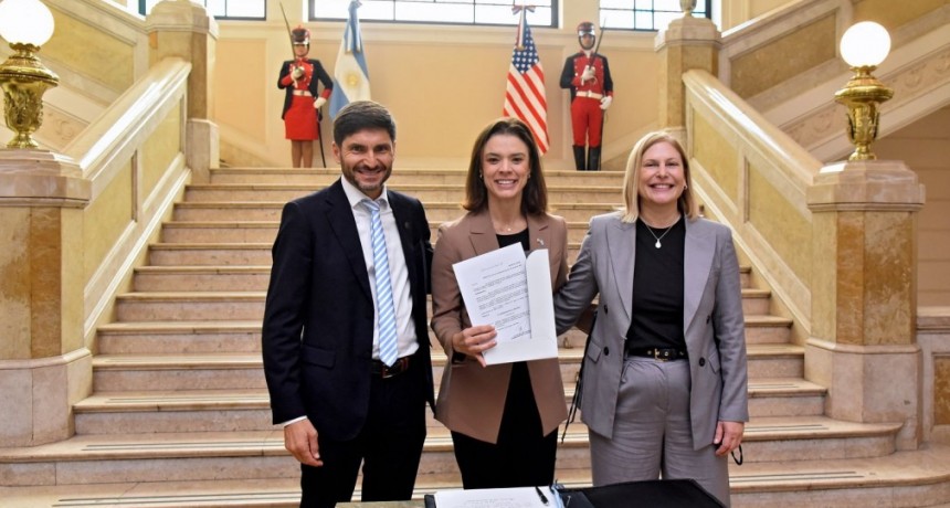 Pullaro se reuni&oacute; con la embajadora interina de los Estados Unidos en Argentina