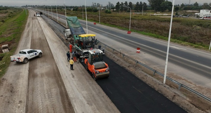 Avanza a buen ritmo la obra del tercer carril de la autopista Rosario-Santa Fe