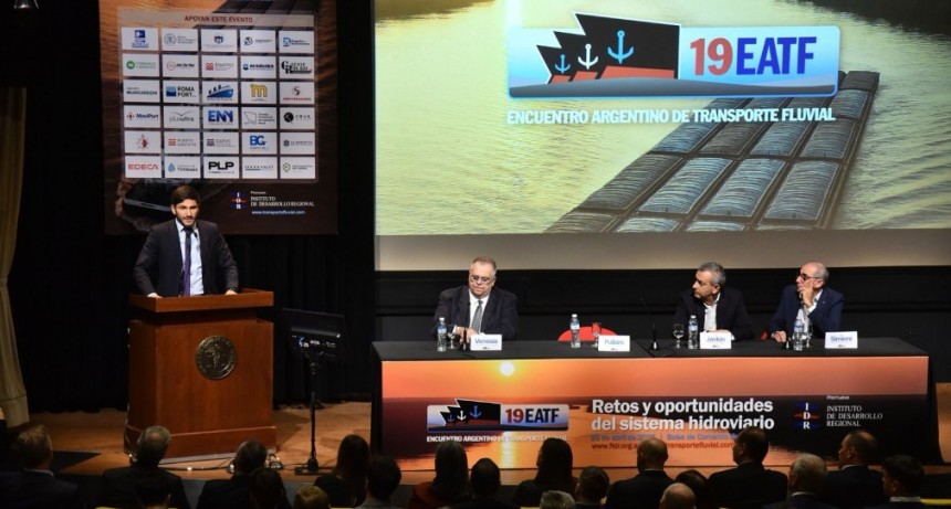 Pullaro: &ldquo;La licitaci&oacute;n de la Hidrov&iacute;a no debe ser dise&ntilde;ada desde una oficina en Capital Federal, tiene que ser un modelo de desarrollo productivo&rdquo;