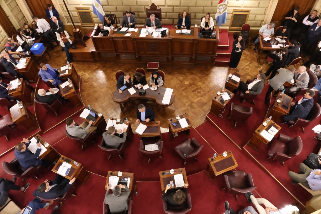 El Senado sancion&oacute; la Ley de Municipios y avanz&oacute; en proyectos sobre educaci&oacute;n