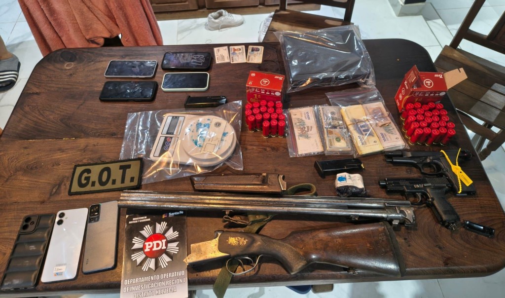 Megaoperativo en Santa Fe: 33 allanamientos, 12 detenidos y secuestro de armas y drogas