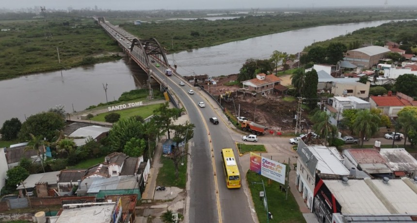 La Municipalidad informa desv&iacute;os de tr&aacute;nsito por obras en la cabecera Santo Tom&eacute; del nuevo puente