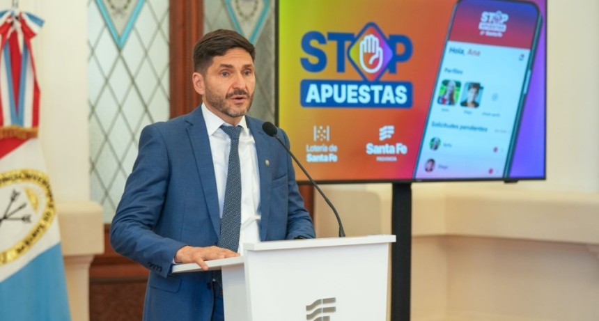 Pullaro present&oacute; una app para que los padres puedan controlar los sitios digitales a los que acceden los menores