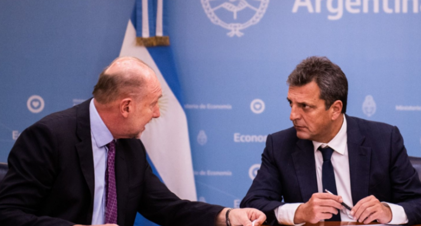Perotti mantuvo una reuni&oacute;n de trabajo con el ministro de Econom&iacute;a, Sergio Massa