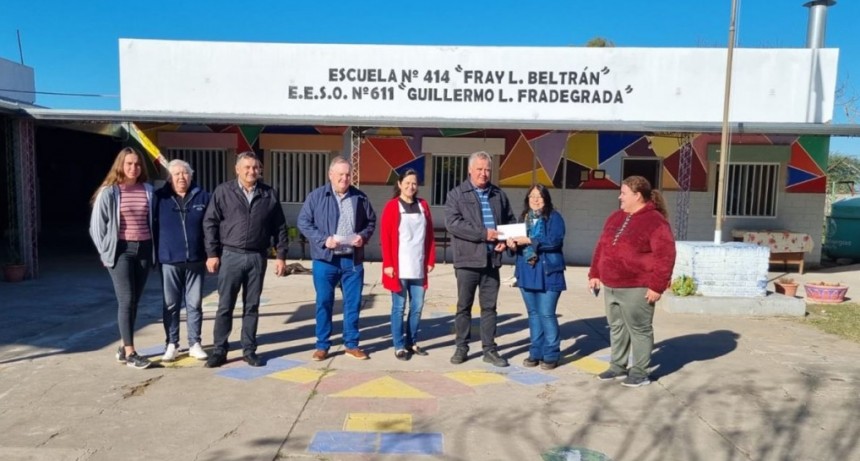 El Senador Michlig y el Diputado Gonz&aacute;lez visitaron las localidades de La Cabral y Aguar&aacute; Grande